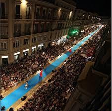 De la – ay- política; de pasarelas de moda; de laca a mares y permanentes revisables. Y nuestro clásico “bonus track”: 3 libros, 3.